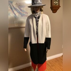 Michael Kors Shawl Collar Long Sweater Black and White Size Medium